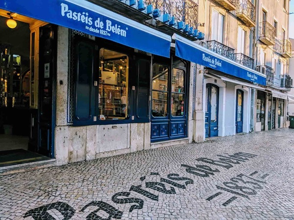 pasteis-de-belem-exterior